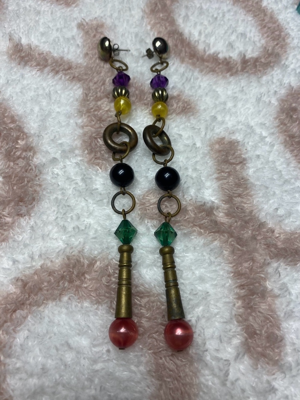 Vintage 80’s Fangly Earrings
